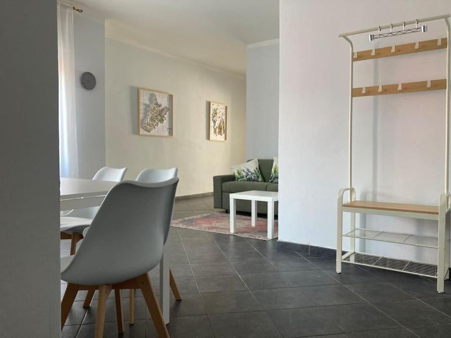 Appartamento Borgo Rane Alba  Zewnętrze zdjęcie