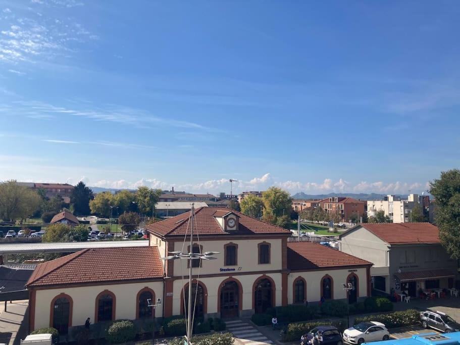 Appartamento Borgo Rane Alba  Zewnętrze zdjęcie